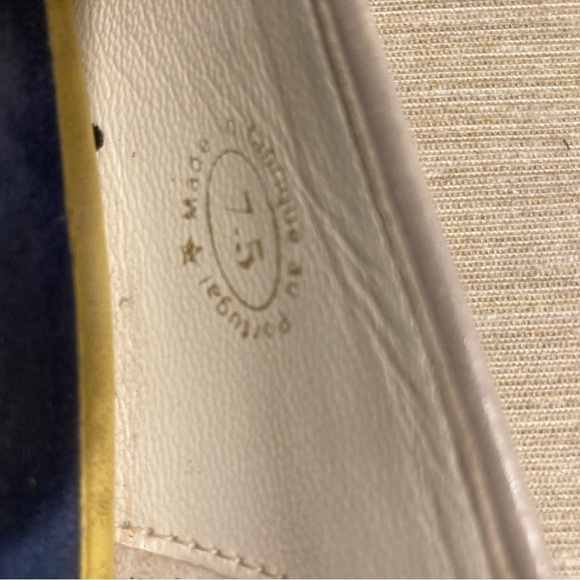 JOHN FLUEVOG Sz  7.5 Arigato 09 Taupe and Yellow Low Heel Slip On Shoes - Picture 11 of 13